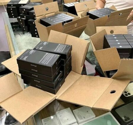 iPhone Pallets